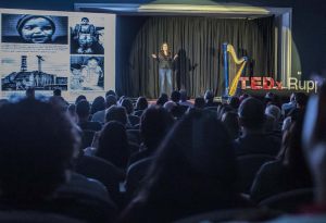 Inna-Braverman-talking-on-TEDx
